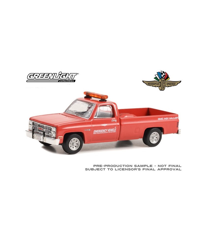 Greenlight Hobby Exclusive - 1984 GMC Sierra Indianapolis 500 Emergency Vehicle