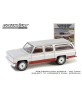 Greenlight Vintage Ad Cars Series 10 - 1981 Chevrolet Suburban Silverado