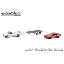 Greenlight Racing Hitch and Tow Series 5 - 1986 Chevrolet C30 Custom Deluxe with 1986 Chevrolet Monte Carlo SS