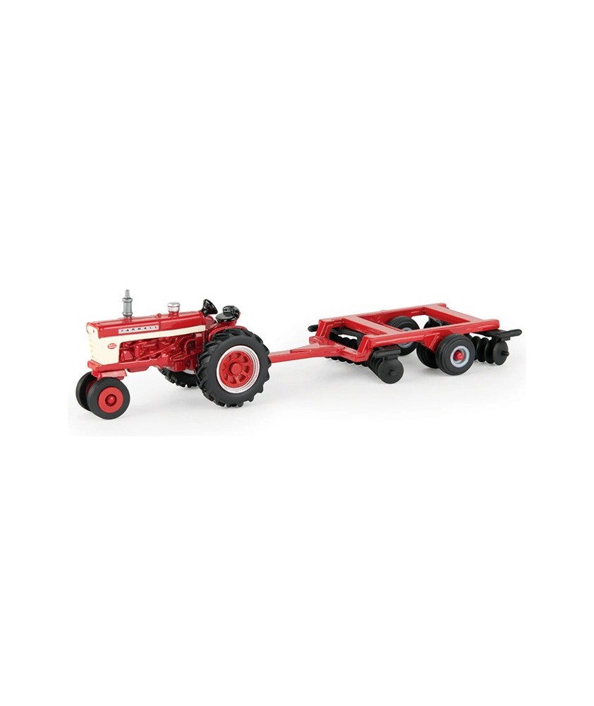 Ertl Farm Toys - Farmall 460 with Disk