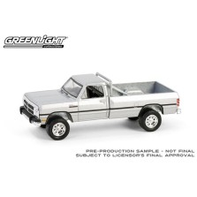 Greenlight All-Terrain Series 16 - 1992 Dodge Ram D250 Power Ram Lifted with Rollbar