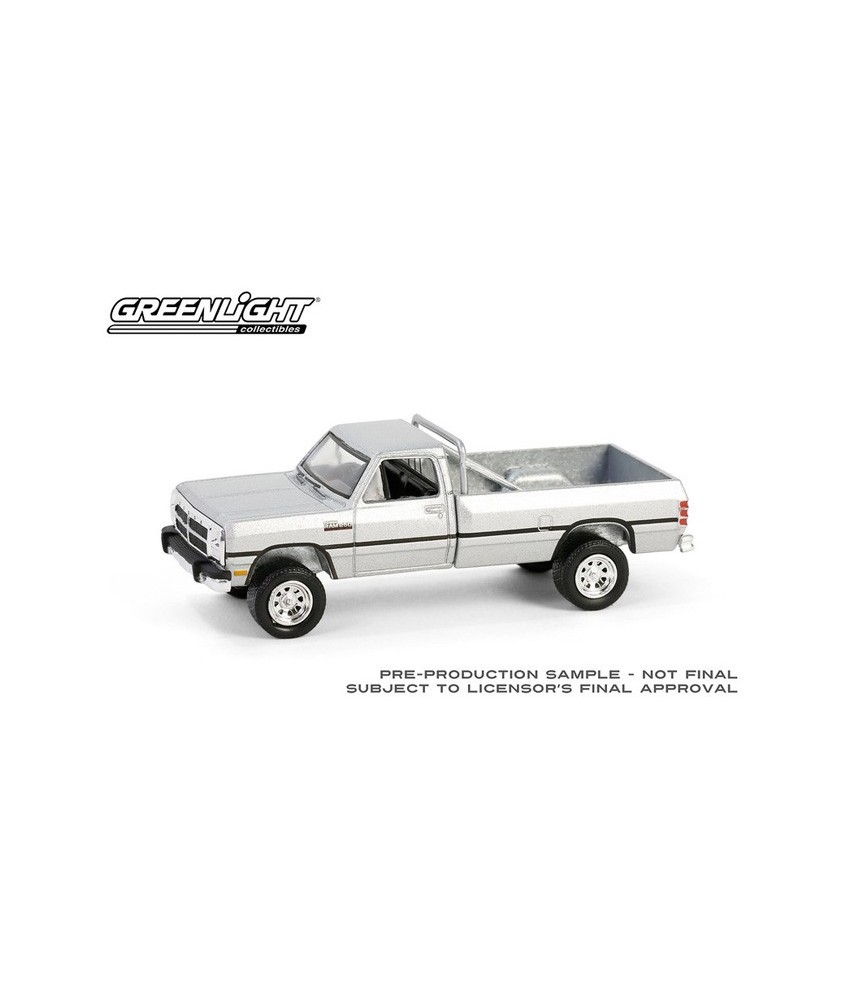 Greenlight All-Terrain Series 16 - 1992 Dodge Ram D250 Power Ram Lifted with Rollbar