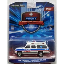 Greenlight First Responders Series 2 - 1991 Chevrolet Suburban Ambulance