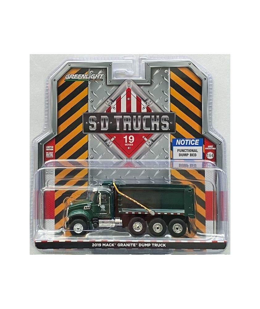 Greenlight S.D. Trucks Series 19 - 2019 Mack Granite Dump Truck