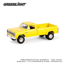 Greenlight Dually Drivers Series 15 - 1982 Dodge Ram D350 Dually