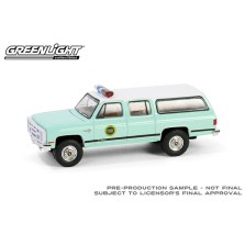 Greenlight Hobby Exclusive - 1990 Chevrolet Suburban K20 Scottsdale U.S. Border Patrol