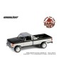 Greenlight Down on the Farm Series 10 - 1990 Ford F-250 with Tool Box