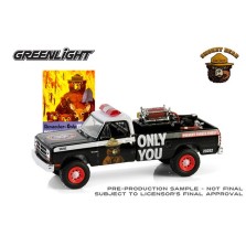 Greenlight Smokey Bear Series 4 - 1987 Dodge Ram D250 with Fire Equipment and Tank