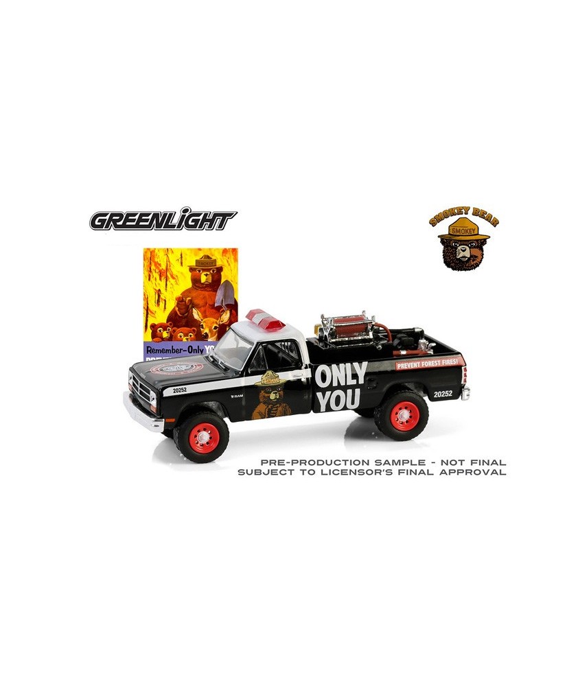 Greenlight Smokey Bear Series 4 - 1987 Dodge Ram D250 with Fire Equipment and Tank