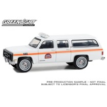 Greenlight Hobby Exclusive - 1991 GMC Suburban NYC EMS