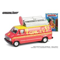 Greenlight Garbage Pail Kids Series 7 - 1976 Dodge B-100 with Roof Mounted Satellite Dish