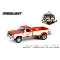 Greenlight Dully Drivers Series 16 - 1989 Dodge Ram Dually Marvel Mystery Oil