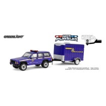 Greenlight Hot Pursuit Hitch and Tow Series 1 - 2001 Jeep Cherokee with Small Cargo Trailer New York State Police