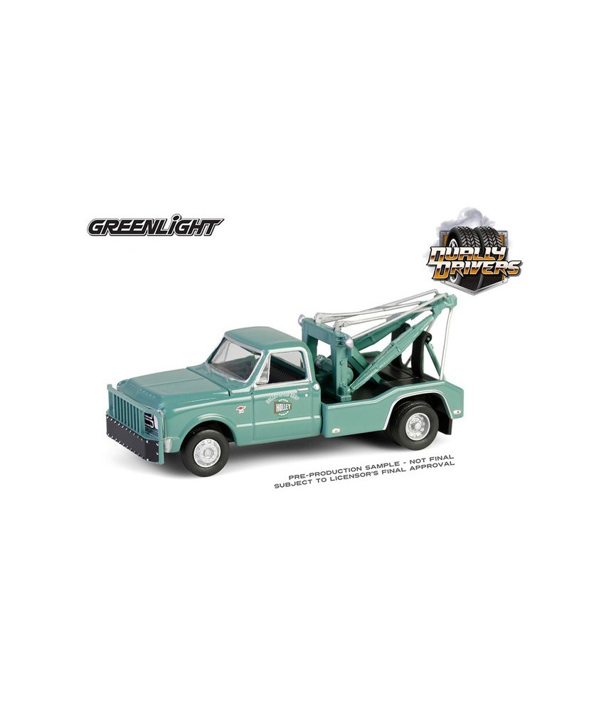 Greenlight Dually Drivers Series 16 - 1967 Chevrolet C-30 Dually Wrecker Holley Greenlight Dually Drivers Series 16 - 1967 Chevrolet C-30 Dually Wrecker Holley