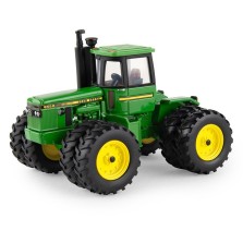 Ertl Prestige Collection - John Deere 8450 Tractor