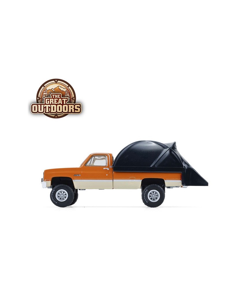 Greenlight The Great Outdoors Series 4 - 1986 GMC Sierra Lifted