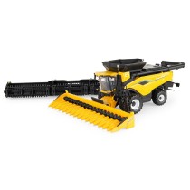 Ertl Prestige Collection - New Holland CR11 Combine with Dual Front Wheels