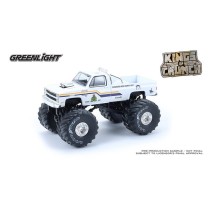 Greenlight Kings of Crunch Special Edition Hot Pursuit - 1986 Chevy Silverado Royal Mounted Canadian Police