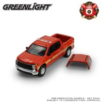 Greenlight Fire and Rescue Series 5 - 2023 Chevrolet Silverado New York Fire Department