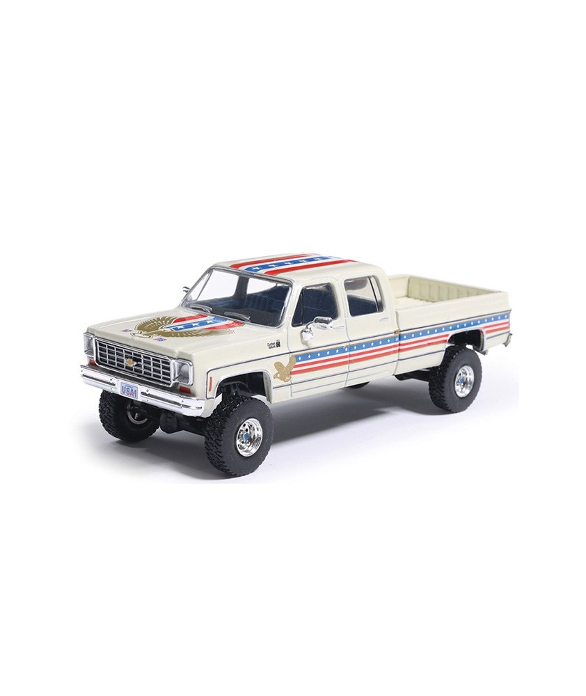 IXO America Model Cars - 1976 Chevrolet Custom Deluxe K30 Fleetwood Crew Cab
