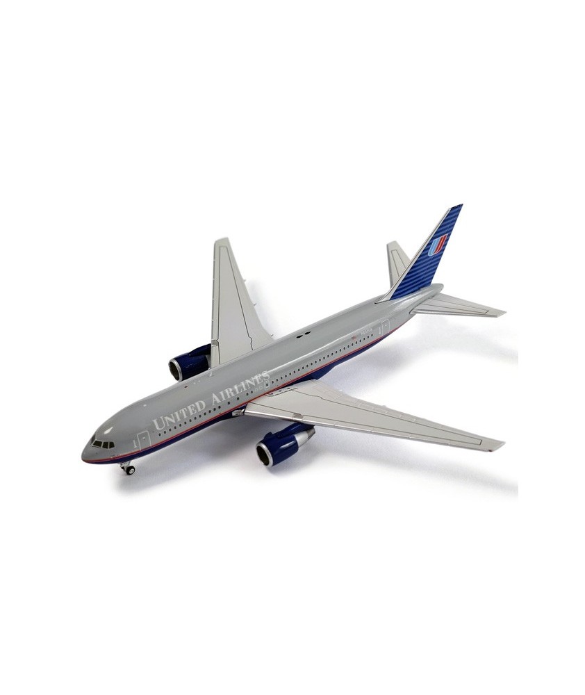 V1:400 United Airlines Boeing 676-200ER