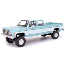 IXO America Model Cars - 1978 Chevrolet Silverado K30 Crew Cab Truck