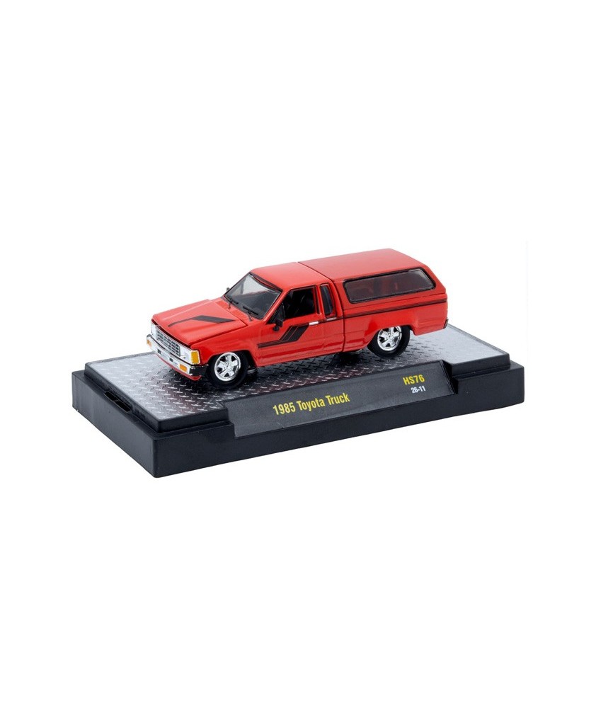 M2 Machines Hobby Exclusive - 1985 Toyota Truck