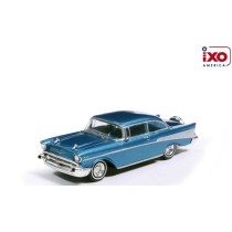 IXO America Model Cars - 1957 Chevrolet Bel Air Sedan with Continental Kit