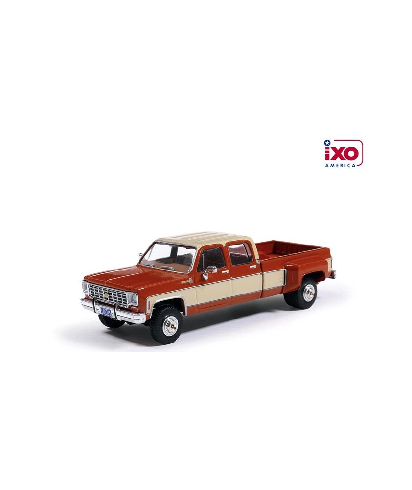IXO America Model Cars - 1975 Chevrolet K30 Crew Cab Dually Truck