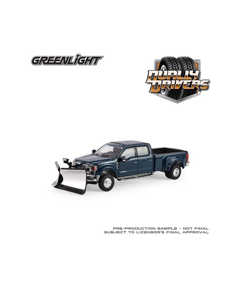 Greenlight Dually Drivers Series 17 - 2022 Ford F-450 Dually Pickup with Snow Plow