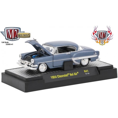 Auto-Thentics Release 41 - 1954 Chevy Bel Air