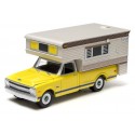 Hobby Exclusive - 1970 Chevrolet C10 Cheyenne with Large Camper