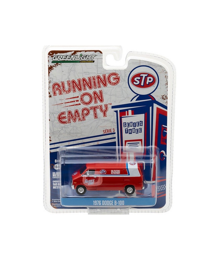 sTp 1976 ダッジ B-100 バン　ミニカー　グリーンライト Greenlight Running on Empty Series 3 - 1976 Dodge B-100 Van STP