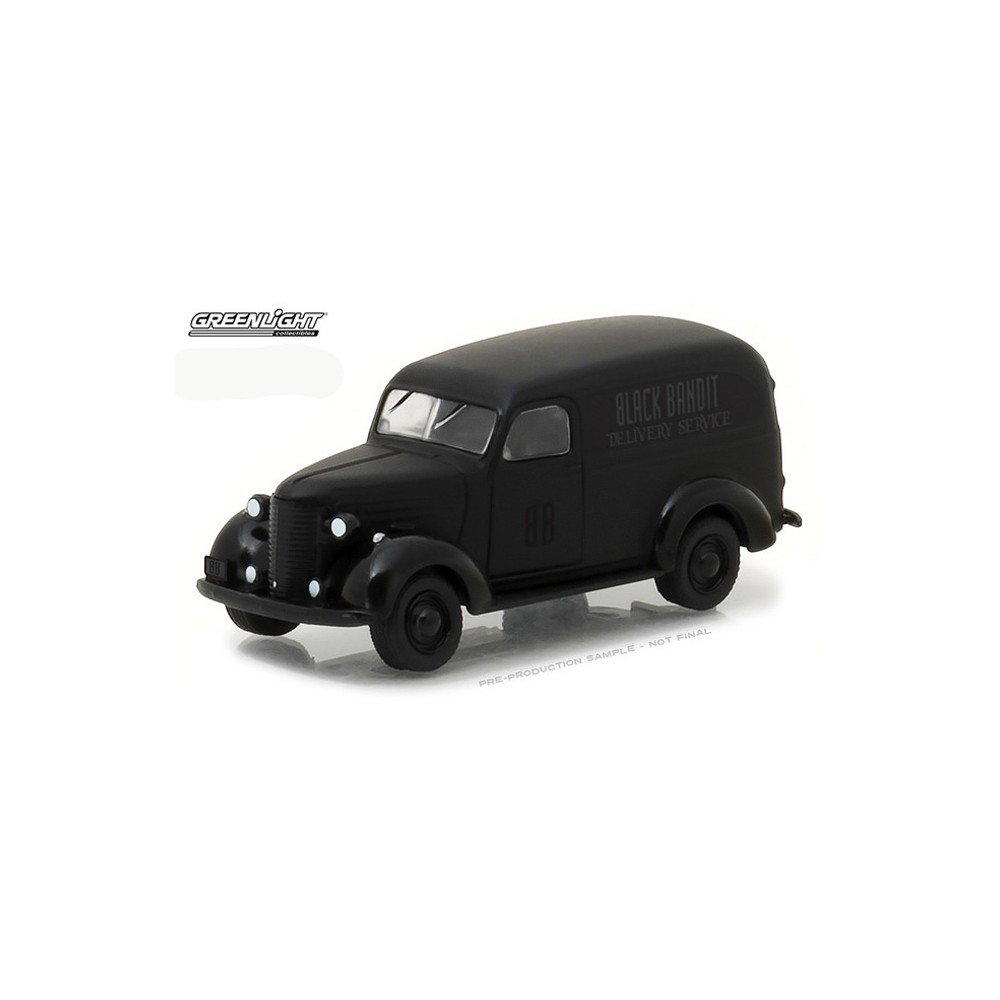 1:64 Black Bandit Series 18-1939 Chevrolet Panel Truck 27930-F By Greenlight 