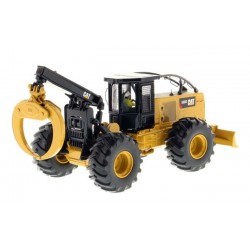 Diecast Masters CAT 555D Wheel Log Skidder with Grapple
