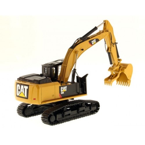 Diecast Masters CAT 568 GF Road Builder Excavator