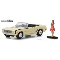Greenlight The Hobby Shop Series 4 - 1969 Chevy Camaro Convertible