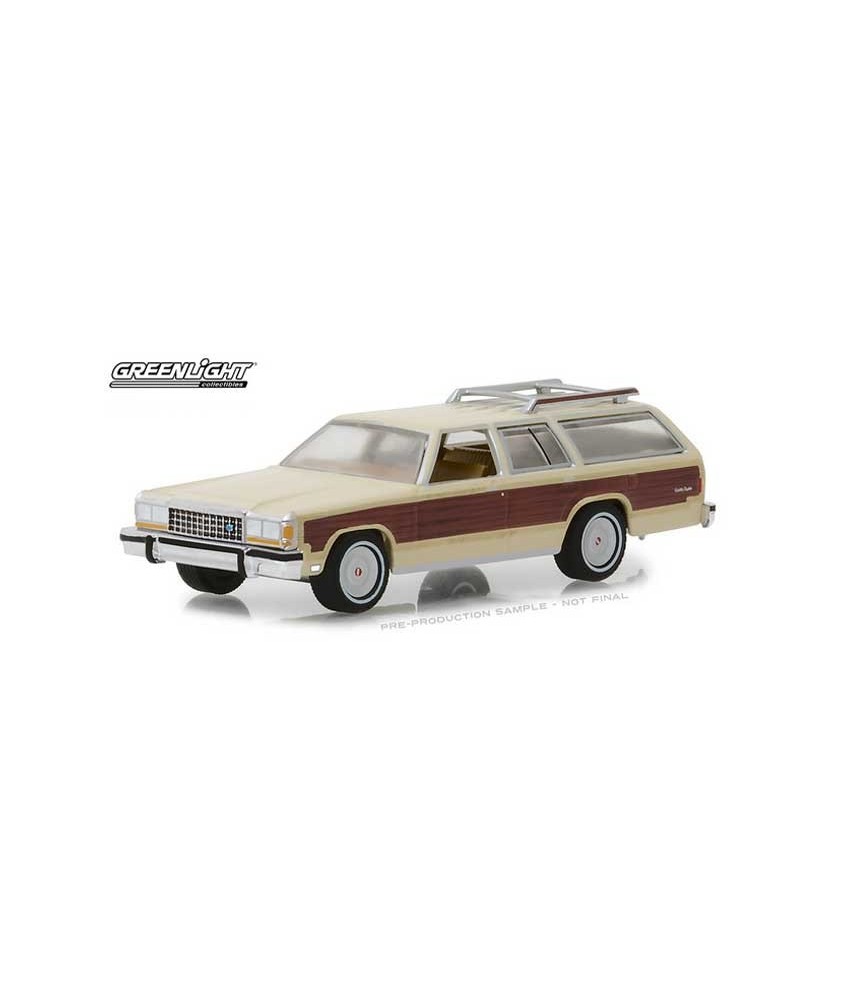 Greenlight Estate Wagons Series 1 - 1985 Ford LTD Country Squire