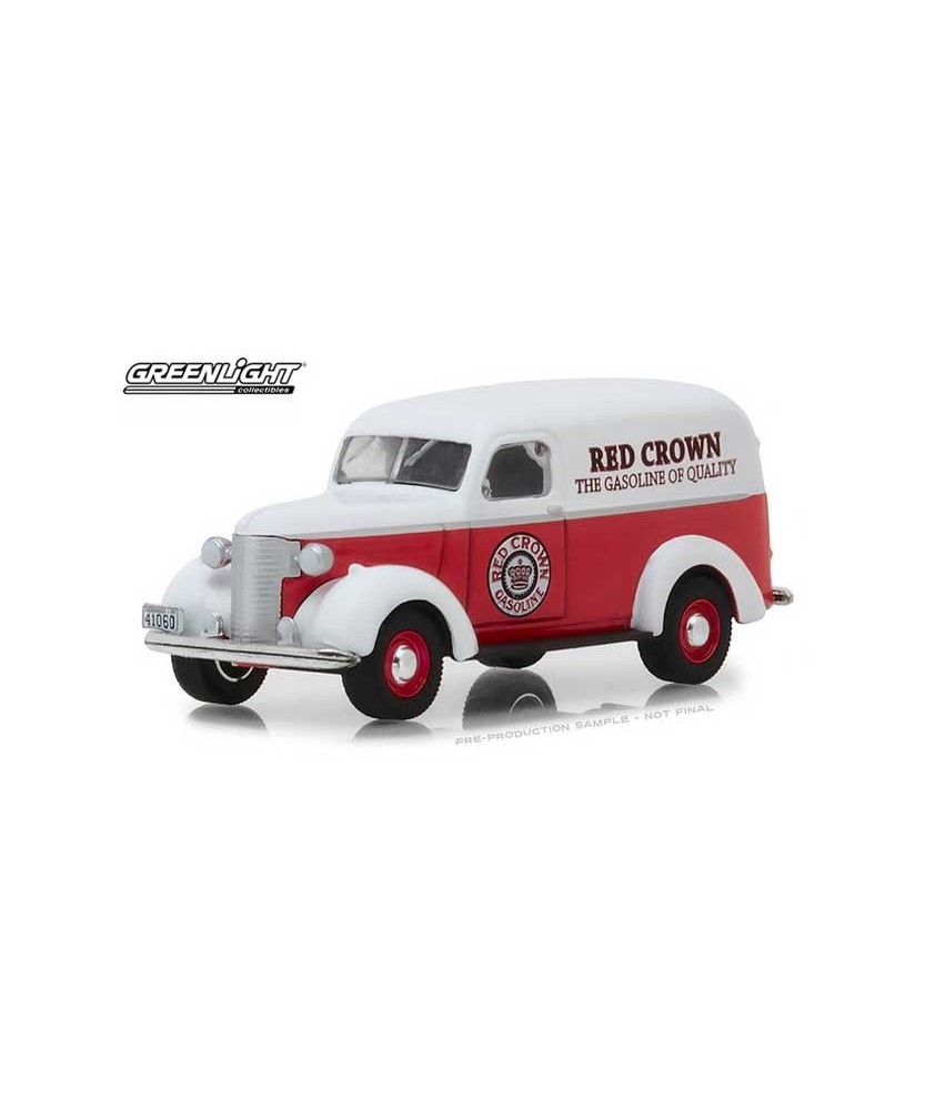 Greenlight Running on Empty Series 6 - 1939 Chevy Panel Truck Red Crown