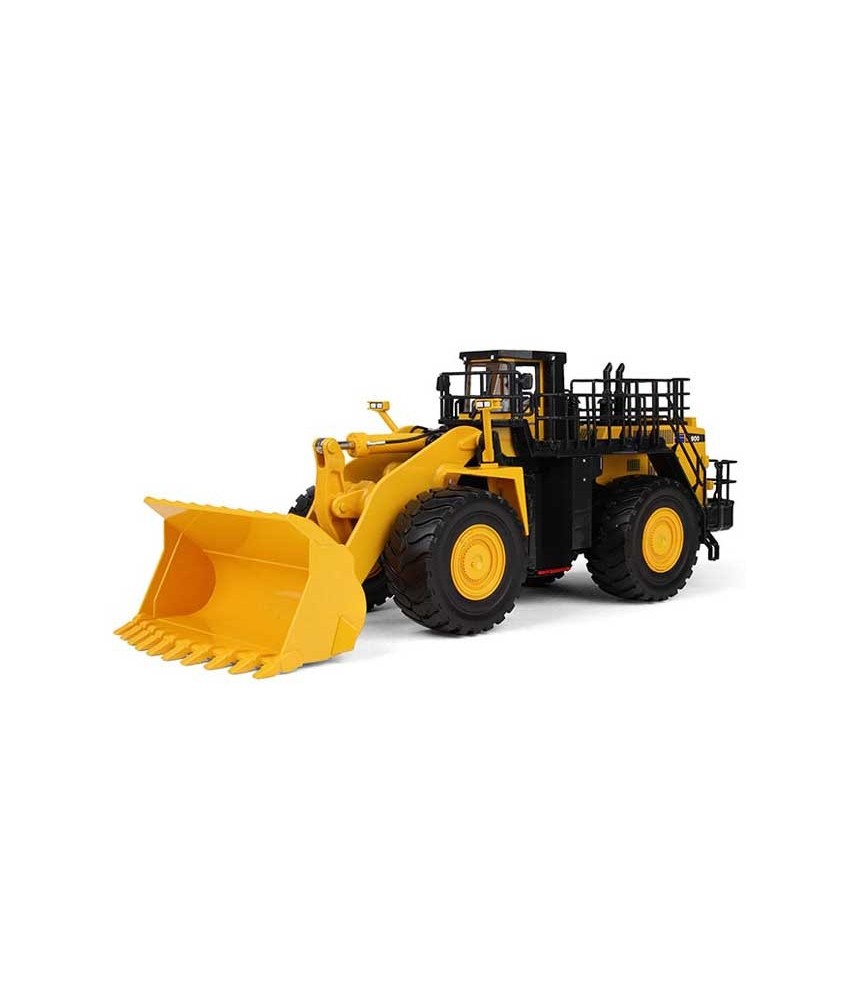 First Gear Komatsu WA900-3 Wheel Loader