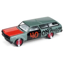 Johnny Lightning Demolition Derby - 1965 Chevy Station Wagon