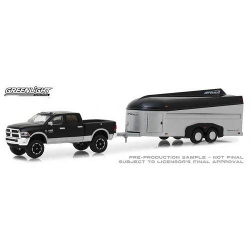 Greenlight Hitch and Tow Series 15 - 2017 Ram 2500 with Aerovault MKII Trailer