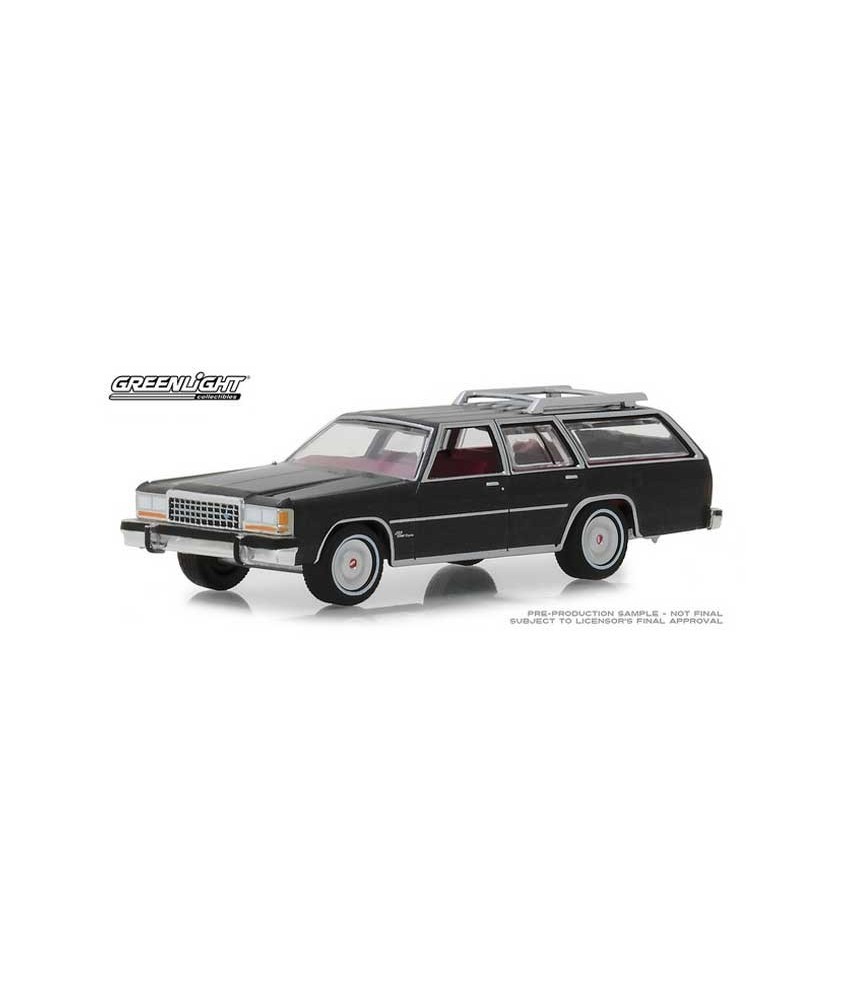 Greenlight Estate Wagons Series 2 - 1986 Ford LTD Crown Victoria Wagon