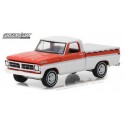 Greenlight Hobby Exclusive - 1971 Ford F-100 Short Bed with Cover