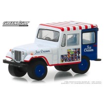Greenlight Hobby Exclusive - 1975 Jeep DJ-5 Ice Cream Truck