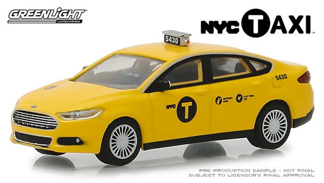 Greenlight Hobby Exclusive - 2013 Ford Fusion NYC Taxi