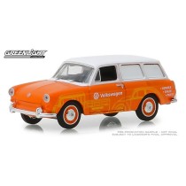 Greenlight Blue Collar Series 5 - 1966 Volkswagen Type 3 Panel Van
