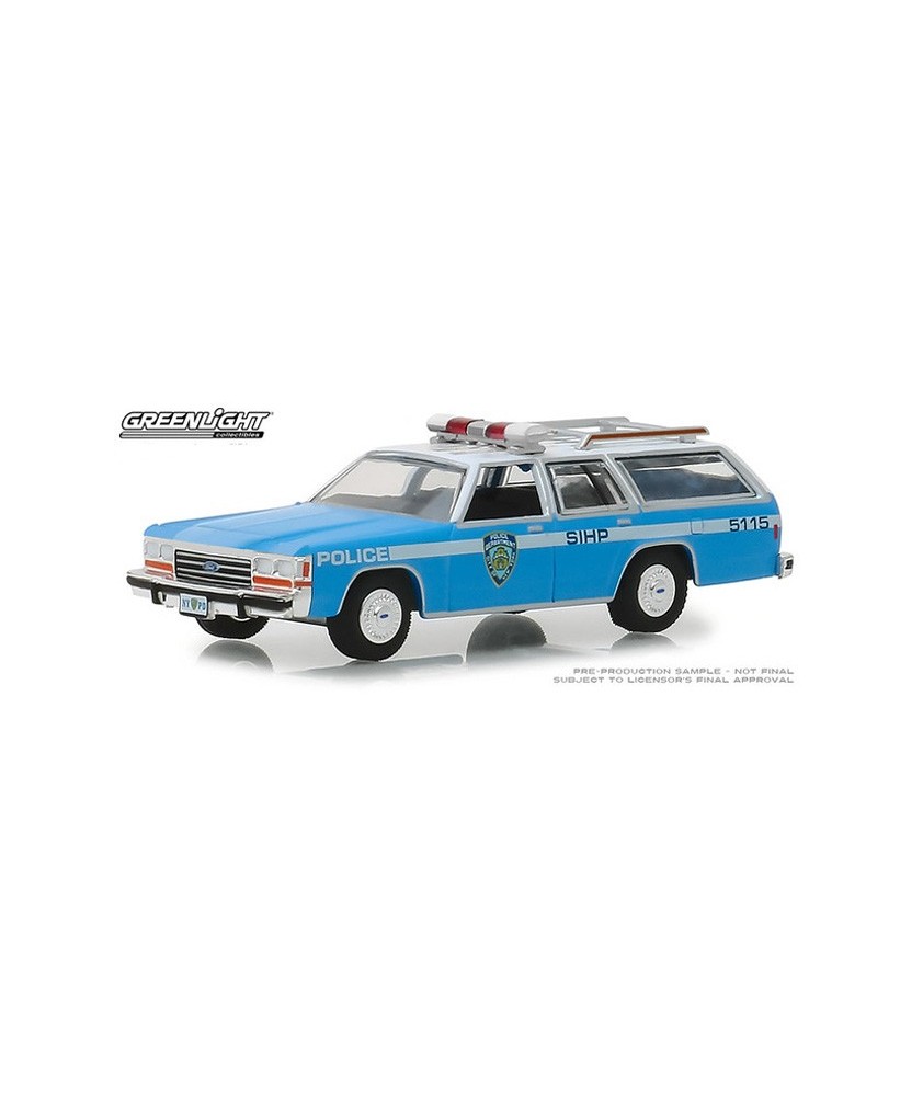 Greenlight Hot Pursuit Series 30 - 1988 Ford LTD Crown Victoria Wagon