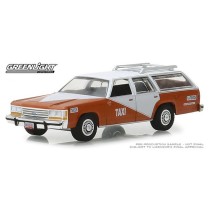 Greenlight Hobby Exclusive - 1988 Ford LTD Crown Victoria Wagon Taxi