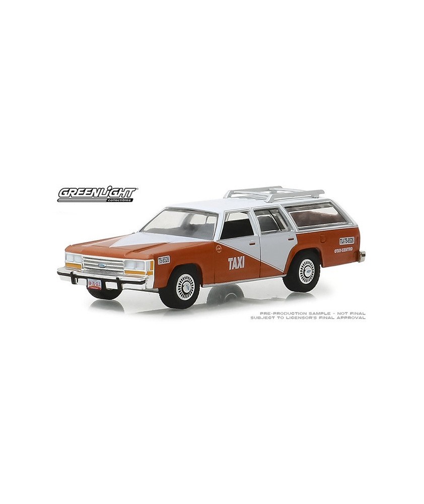 Greenlight Hobby Exclusive - 1988 Ford LTD Crown Victoria Wagon Taxi